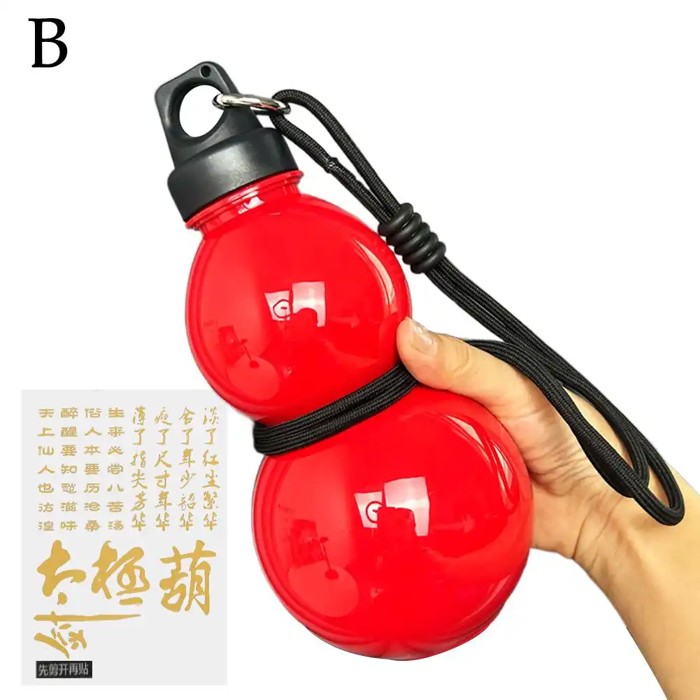 Gourd bottle in use demonstrating easy direct drinking method for sports and daily hydration.