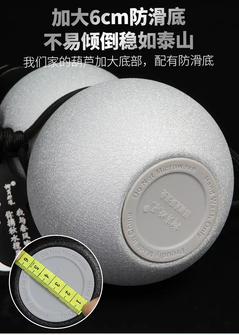 Stainless steel surface finish quality showing scratch-resistant and durable construction.