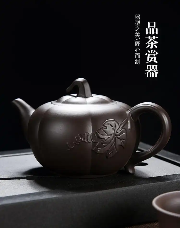 Overhead view of 200ml black Shipiao teapot highlighting interior clay texture and brewing capacity.