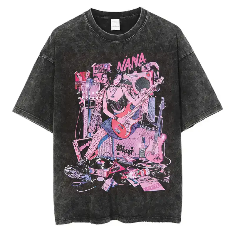 Black cotton Nana Osaki T-shirt with O-neck, close-up of graphic..