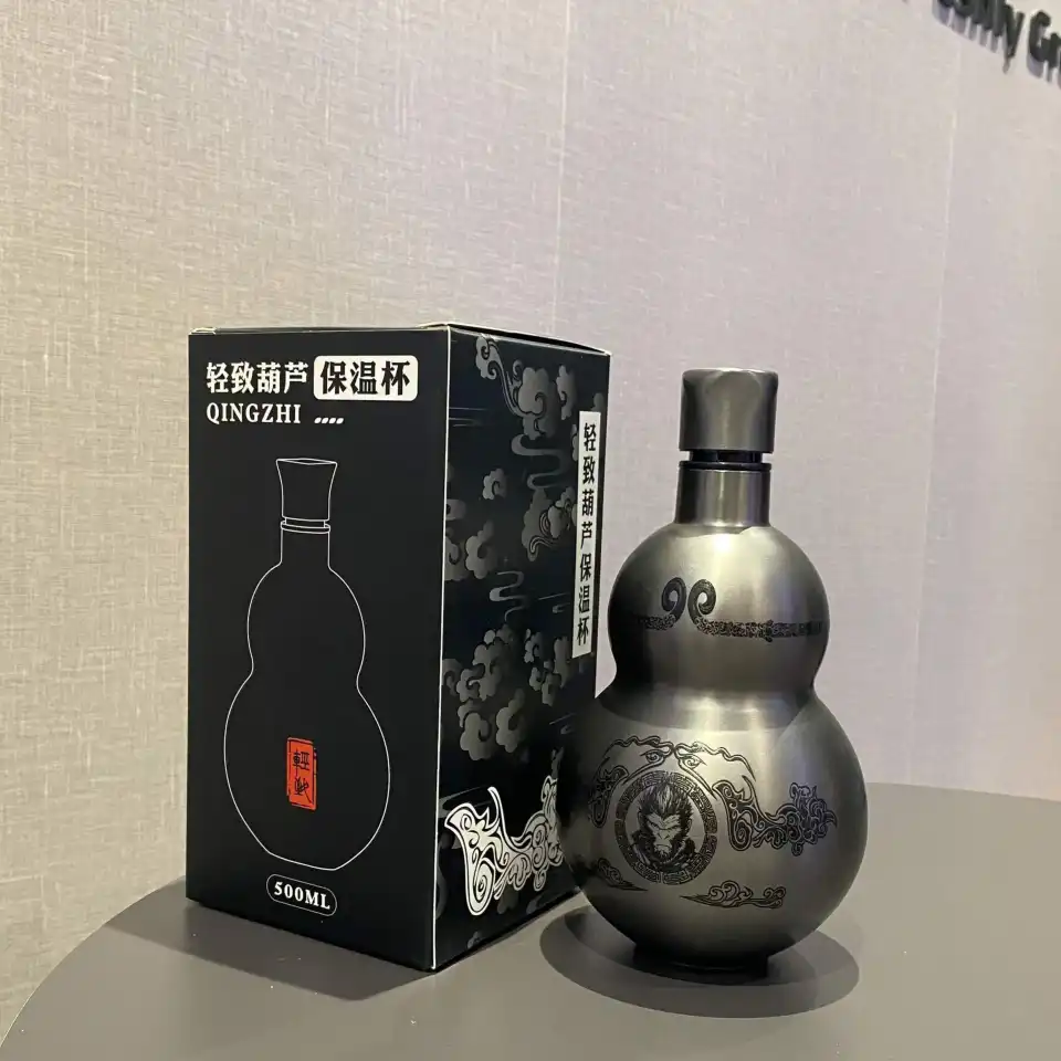 Gaming setup featuring Wukong gourd bottle as perfect cosplay accessory.