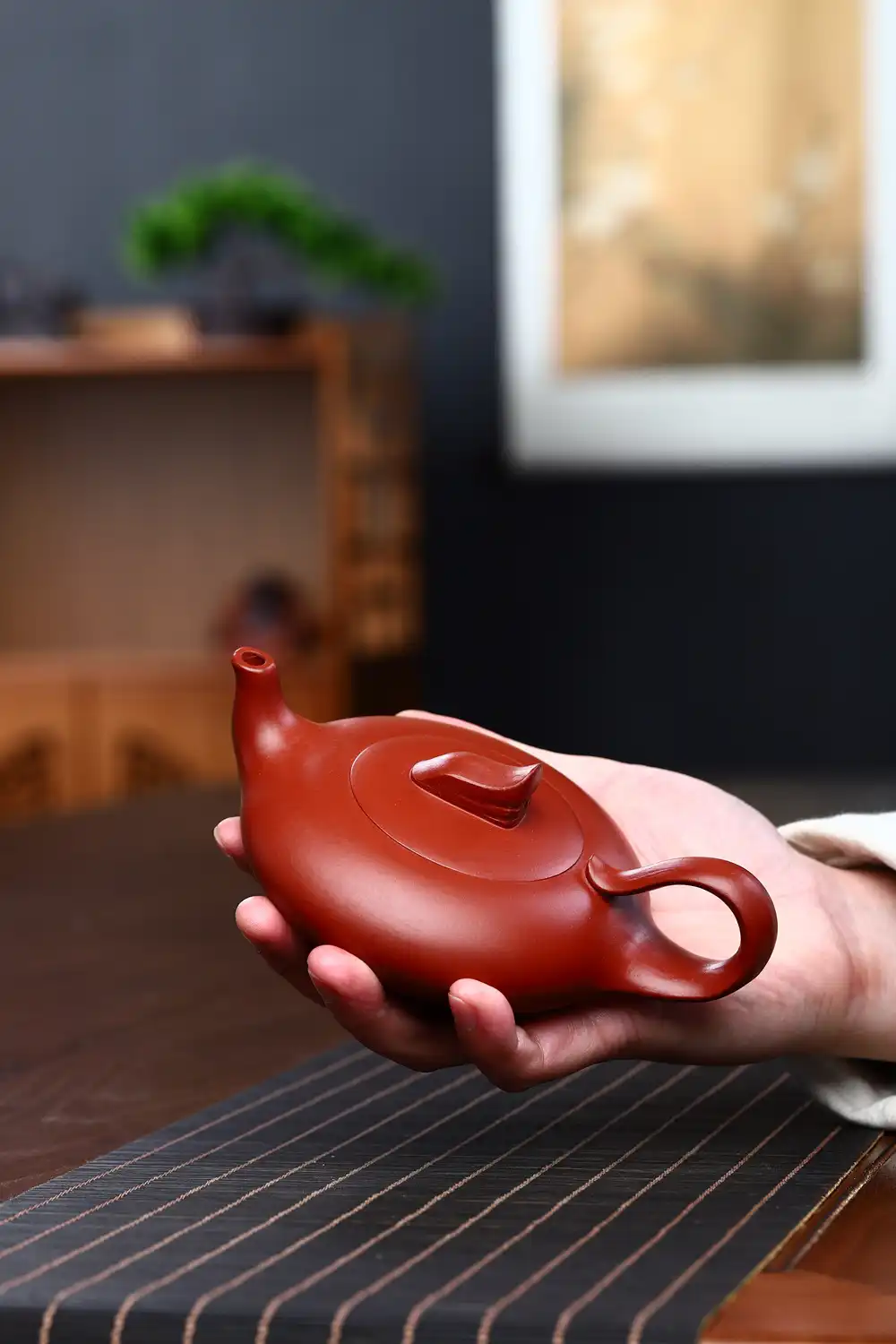 Traditional Dahongpao raw ore Yixing beauty teapot 180ml handmade purple clay zisha with mesh filter.