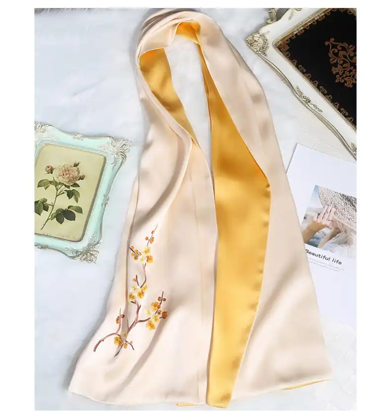 Womens gift shawl featuring traditional Chinese Suzhou embroidery on premium mulberry silk.