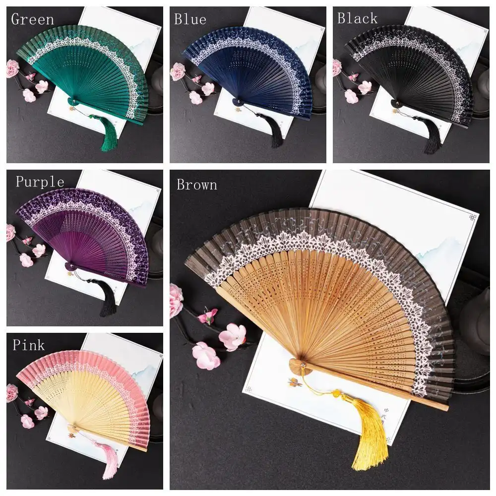 Size comparison of Japanese folding fan next to measuring ruler showing 39.5x22cm dimensions.