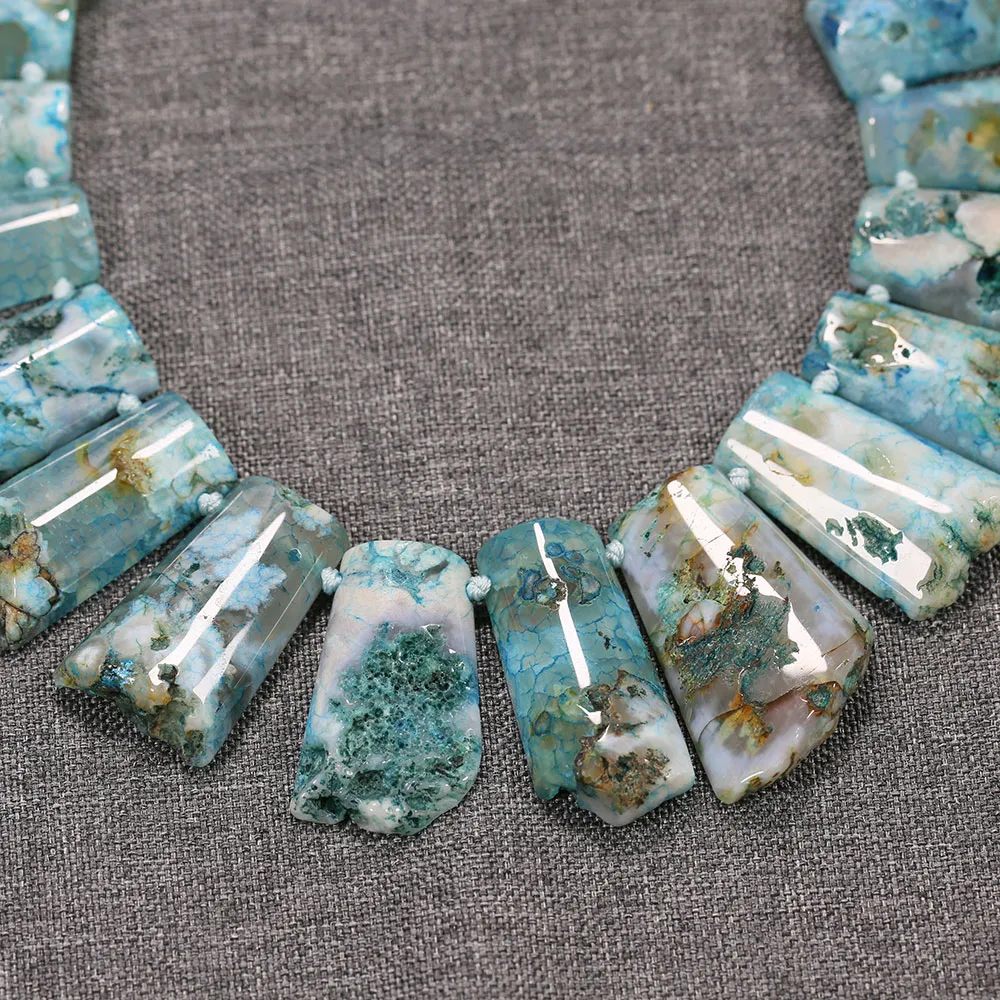 Amethyst OT clasp closure showing secure fastening mechanism of blue agate necklace for women.