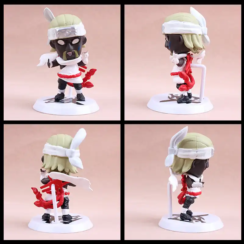 7-8cm Sasuke PVC figurine with personality base, close-up..