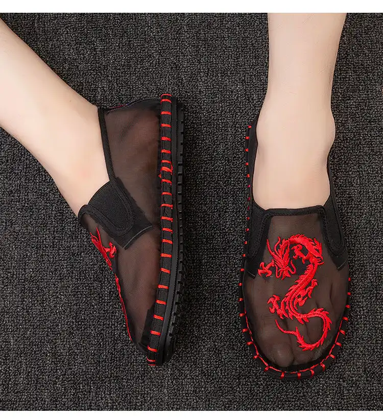 Flat heel shape ensuring proper stance and balance during kung fu and tai chi practice.