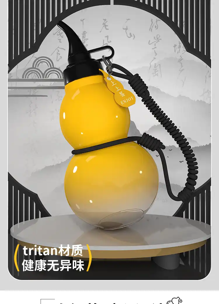 Lifestyle image of person holding calabash bottle outdoors demonstrating portable rope handle.