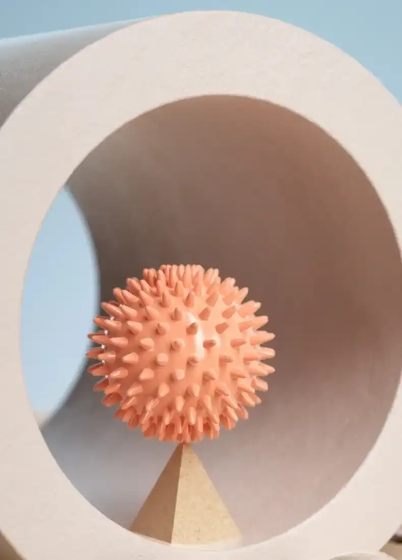 6cm PVC fascia massage ball for muscle relief, front view..