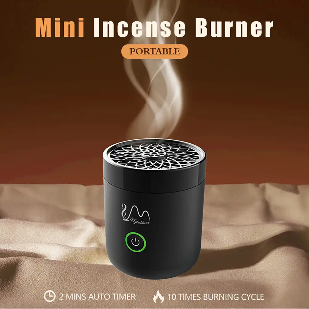 Complete gift set contents including burner, USB cord, brush, spoon and storage accessories.