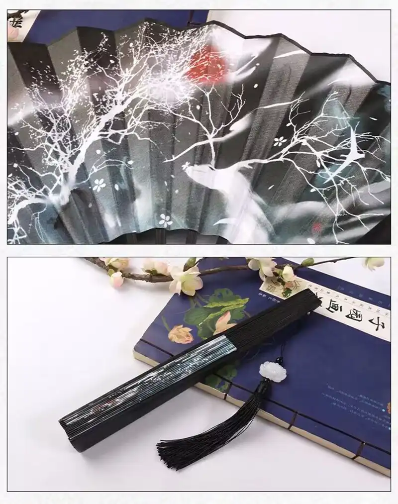 Chinese folding fan gift presentation showing elegant packaging and traditional appeal.