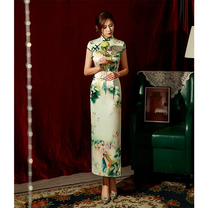 Side angle of silk cheongsam highlighting the dress curves and traditional Chinese dress features.