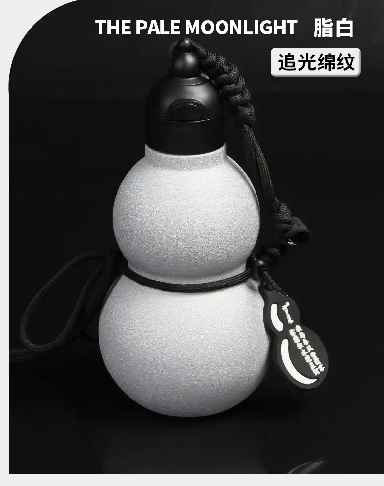 Lifting rope attachment point showing durable carrying handle for hands-free transportation.
